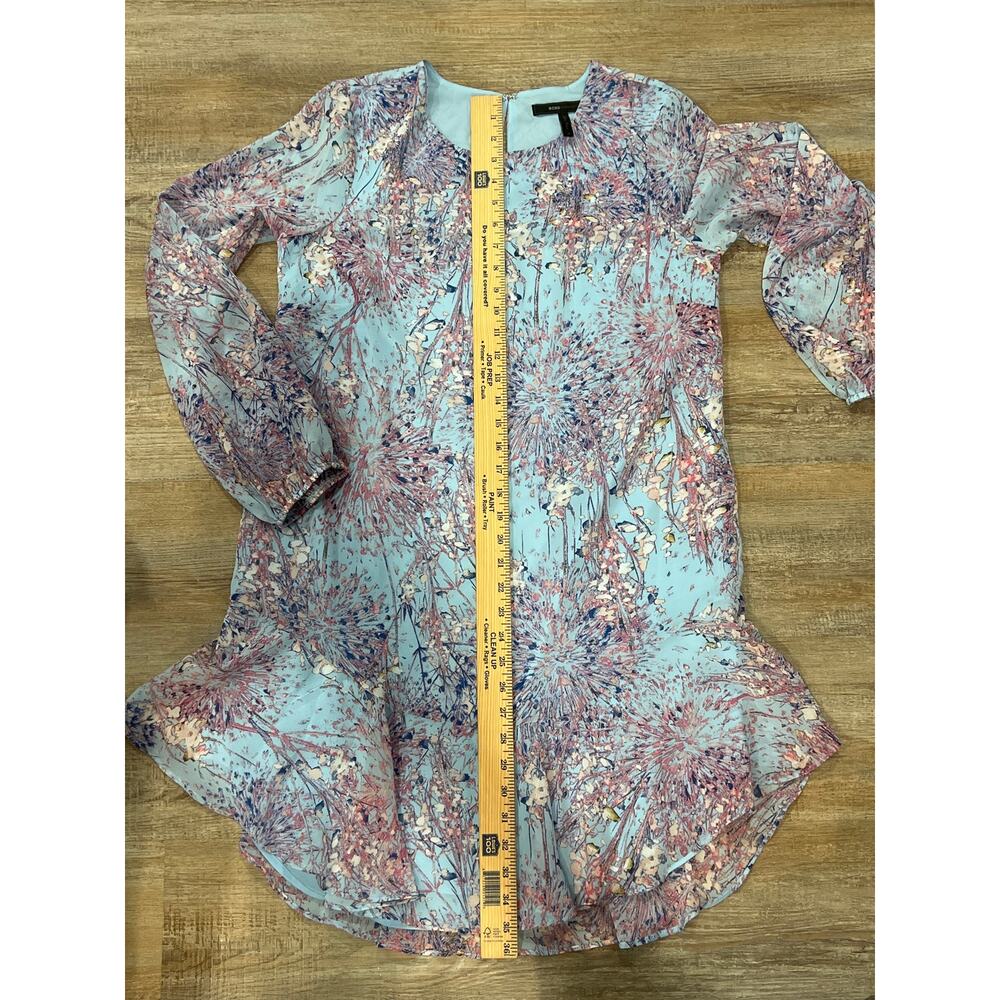BCBGMAXAZRIA Size M Blue Floral Long Sleeve Ruffle Hem Shift Dress - Picture 15 of 16